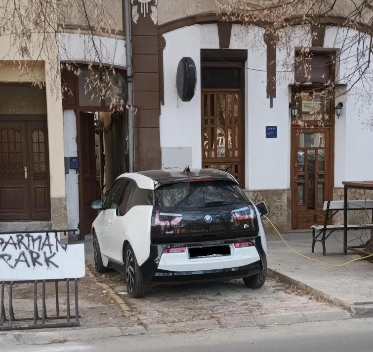 Studio Apartman - Park - Όσιγιεκ Εξωτερικό φωτογραφία