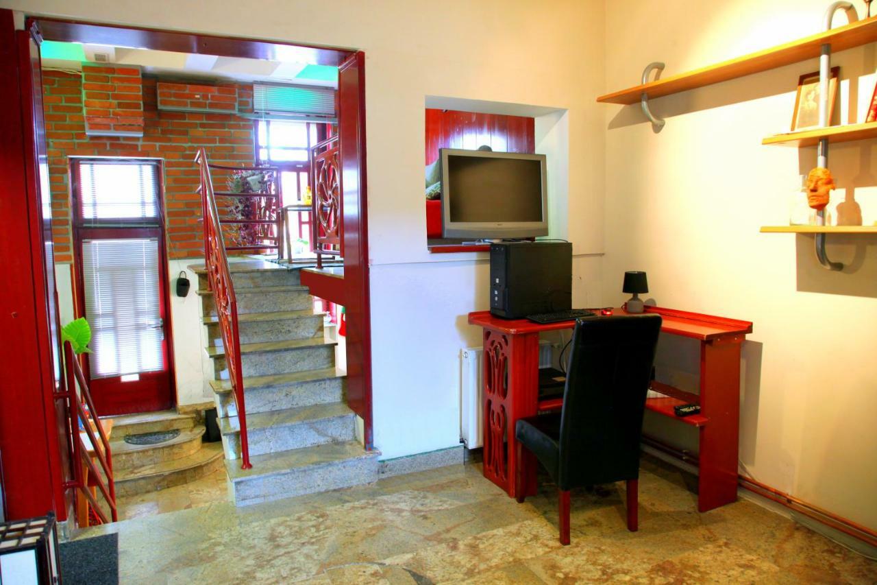 Studio Apartman - Park - Όσιγιεκ Εξωτερικό φωτογραφία